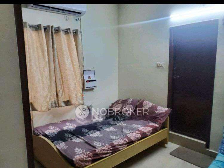 2 BHK Flat In Con Arc Saffire  For Sale  In Palavakkam