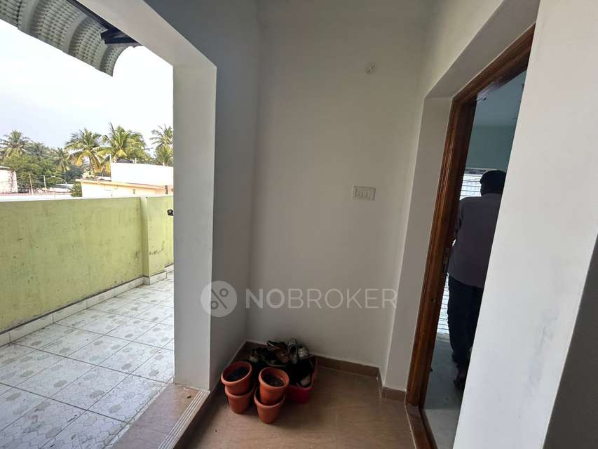 2 BHK Flat In Mohan Graden For Sale  In Valasaravakkam