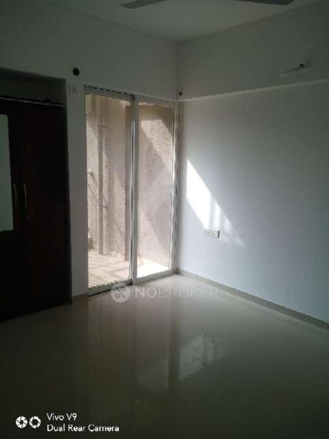 2 BHK Flat In Mantra Insignia for Rent  In Mundhwa