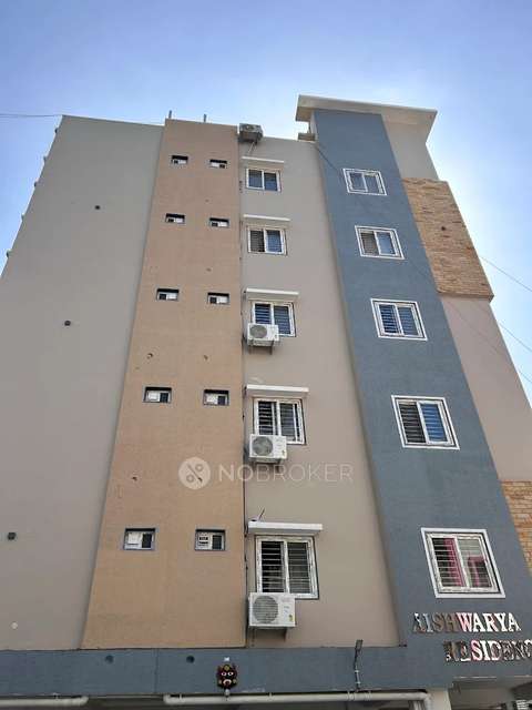 Shared Room for Male In 3 BHK  In Aishwarya Residency In Manikonda