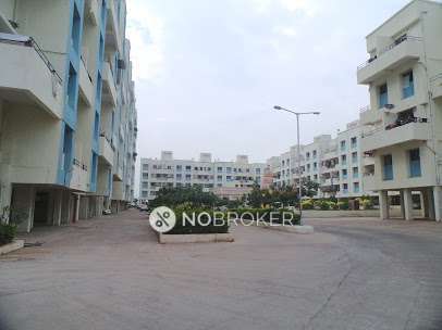 Shared Room for Female In 1 BHK  In Surekha Heights In Sadashiv Peth