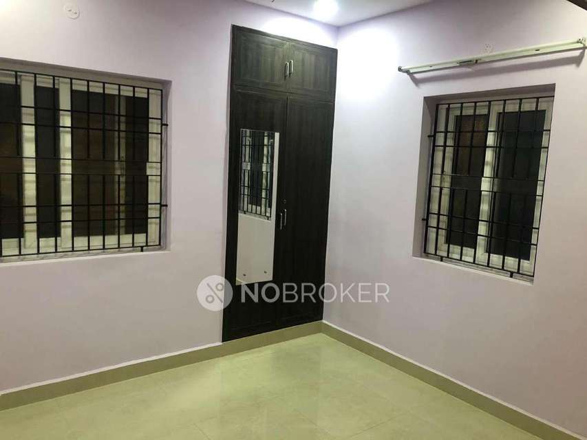 2 BHK Flat In Devi Paradise For Sale  In Surappattu