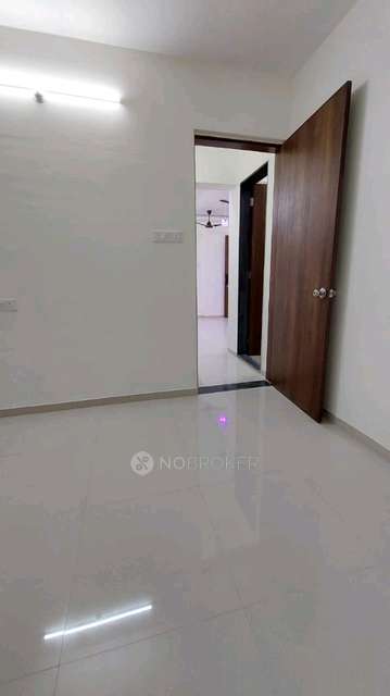 1 BHK Flat In Vardhaman Moonstone for Rent  In Tathwade