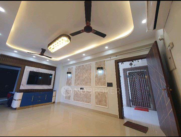 2 BHK Flat In Vvip Suites For Sale  In Raj Nagar Extension, Ghaziabad