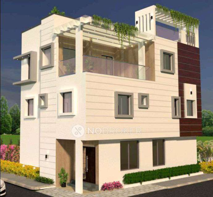 4+ BHK Flat For Sale  In Karmelaram Railway Station