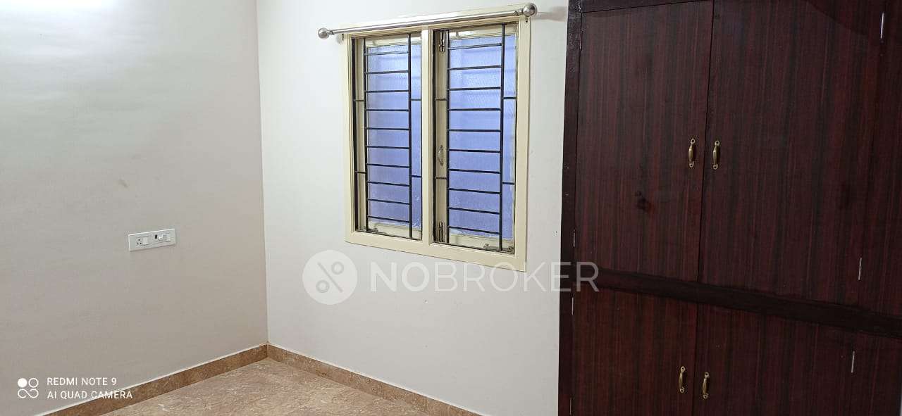 2 BHK Flat In Apartments For Sale In Medavakkam