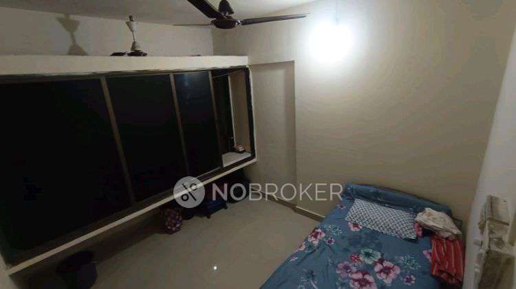 Shared Room for Female In 1 BHK  In Mahalaxmi Society Worli  In Lower Parel