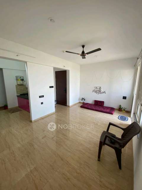 Single Room for Female In 3 BHK  In Vtp Belair In Mahalunge