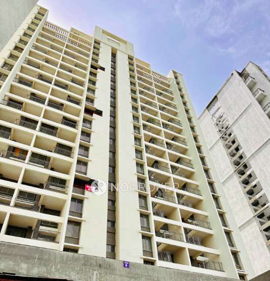 2 BHK Flat In Saarrthi Skybay, Phase 2 For Sale  In Mahalunge Ingale