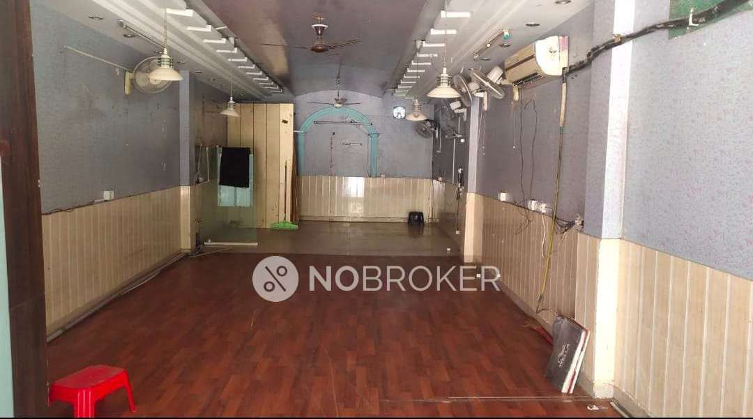 Shop in Palam Vihar, Gurgaon for sale 