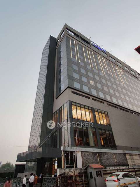 Showroom in Kaushambi, Ghaziabad for Rent 