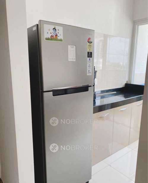 Shared Room for Male In 2 BHK  In Vilas Yashwin Sukhniwas In Bhoirwadi