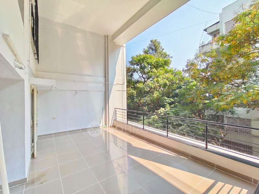 3 BHK Flat In Silver Leaf for Rent  In Shivajinagar