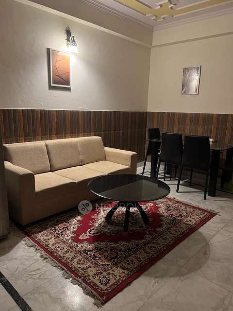 PG for Boys in Gostay Girls Pg