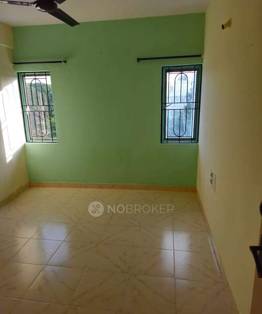 2 BHK Flat In Lok Anand Apartments For Sale  In Mathikere