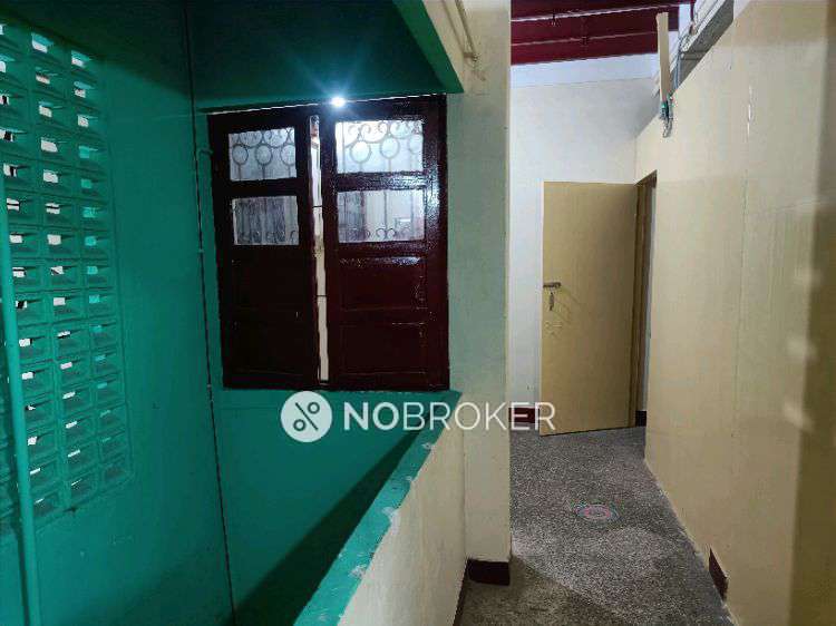 PG for Girls in  Royapettah