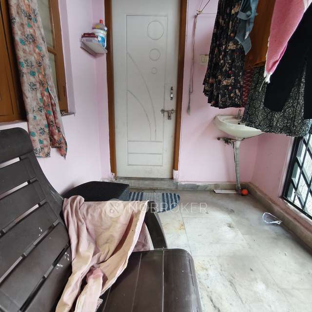 3 BHK Flat In Bharani Classic Appartments For Sale  In Mansoorabad