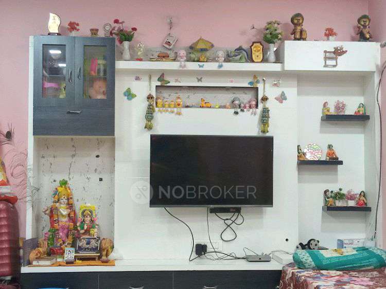 2 BHK Flat In Sai Nirman Heights Frens Nest, Kakatiya Hills  for Rent  In Frens Nest Apartments Pragathinagar Hyderbad