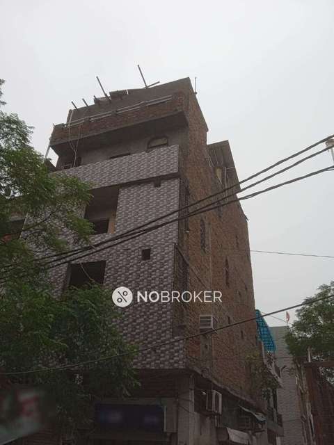 2 BHK Flat for Rent  In Raghubir Nagar