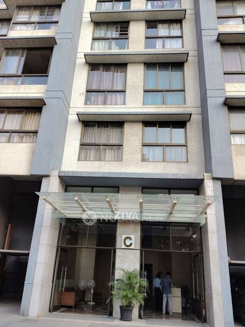 2 BHK Flat In Wadhwa Atmosphere Phase 1 For Sale  In Mulund West