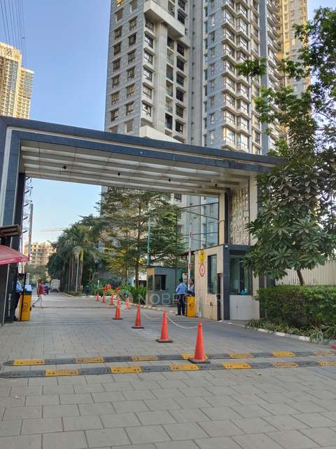 2 BHK Flat In Wadhwa Atmosphere Phase 1 For Sale  In Mulund West