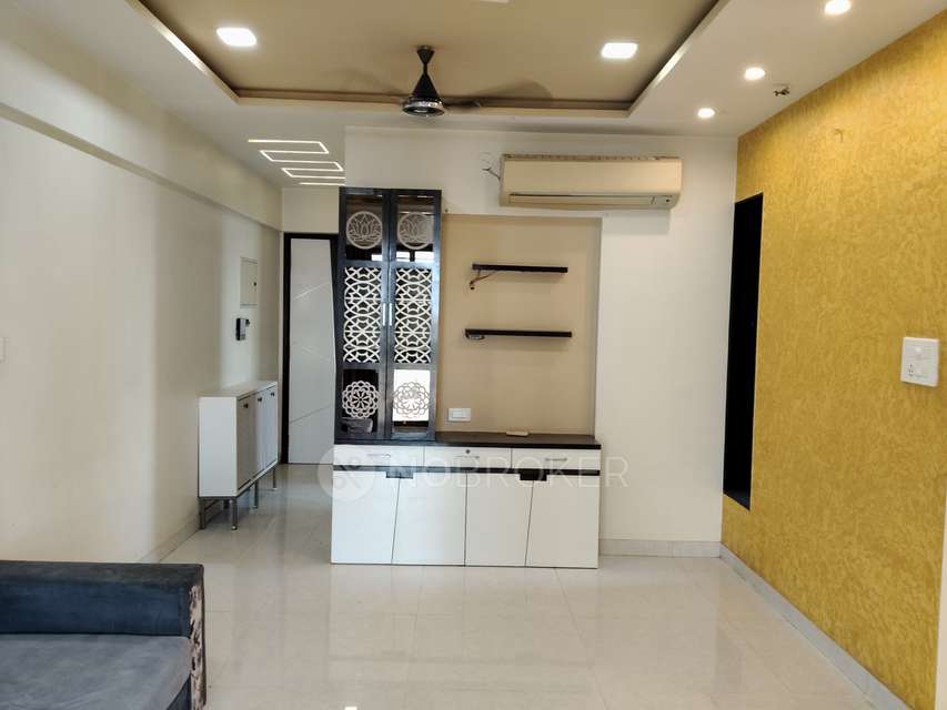 2 BHK Flat In Wadhwa Atmosphere Phase 1 For Sale  In Mulund West