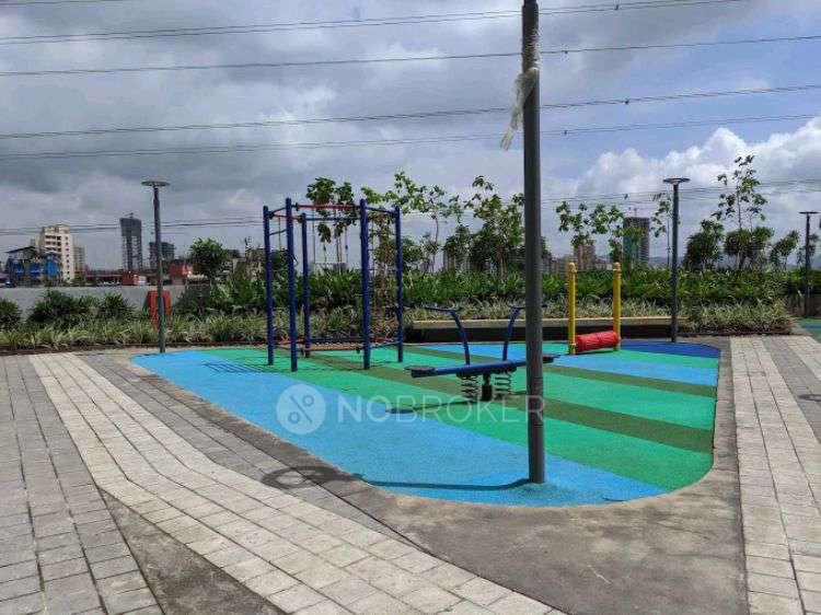 2 BHK Flat In Wadhwa Atmosphere Phase 1 For Sale  In Mulund West