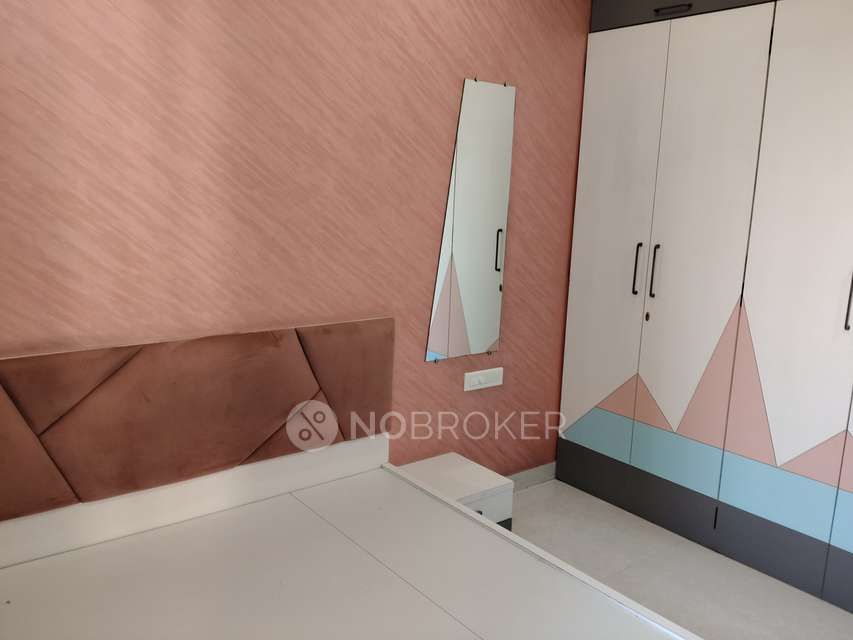 2 BHK Flat In Wadhwa Atmosphere Phase 1 For Sale  In Mulund West