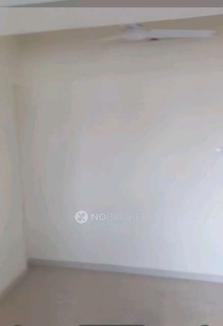 1 BHK Flat In Sra Dhanlaxmi For Sale  In  Kandivali West