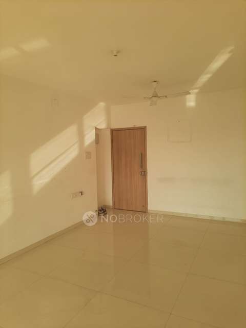 2 BHK Flat In Casa Abrigo, Hadapsar for Rent  In Hadapsar