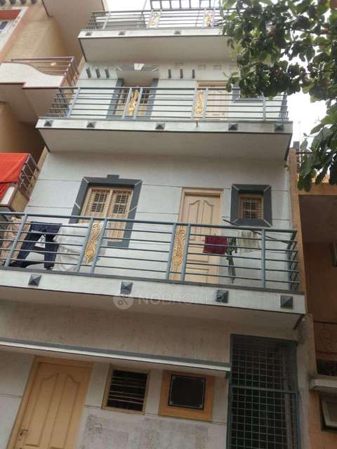 4+ BHK Flat In Standalone Building  For Sale  In Bommanahalli