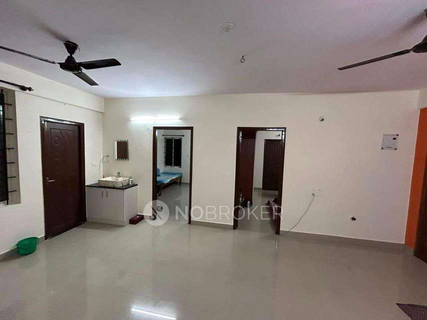 Single Room for Female In 3 BHK  In Tej Residency 2 In Kodigehalli