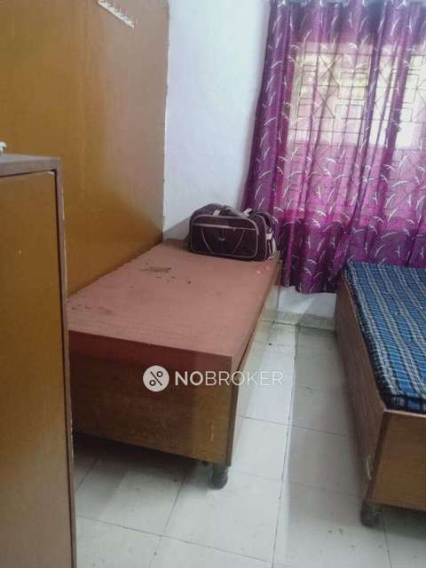 PG for Boys in Sector 15