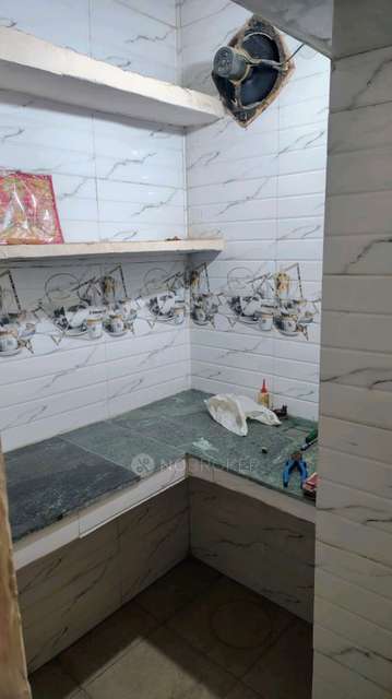 2 BHK Flat In Shalimar Bagh Bh Block for Rent  In Shalimar Bagh