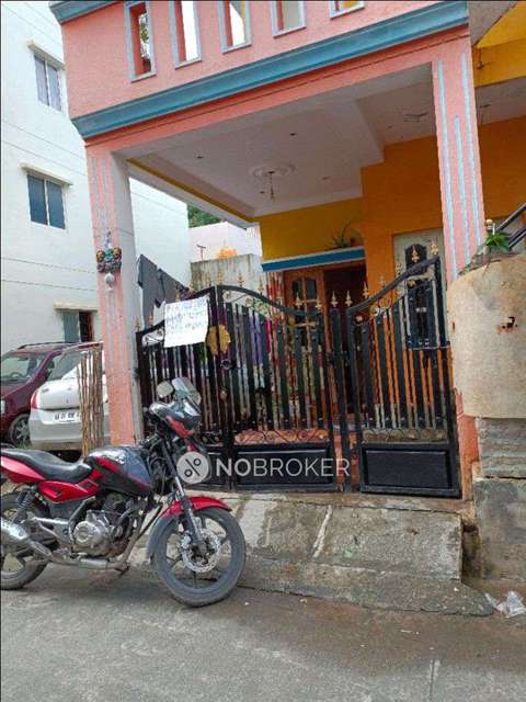 4+ BHK Flat For Sale  In Kumarswamy Layout