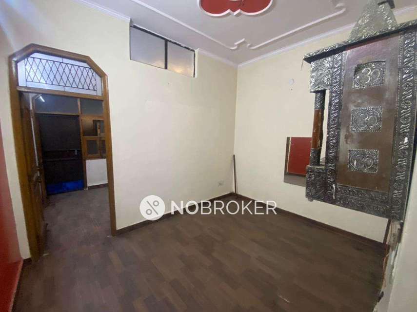 2 BHK House For Sale  In Tilak Nagar