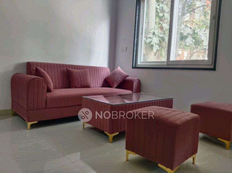 2 BHK Flat In Standalone Building  for Rent  In Sector 27