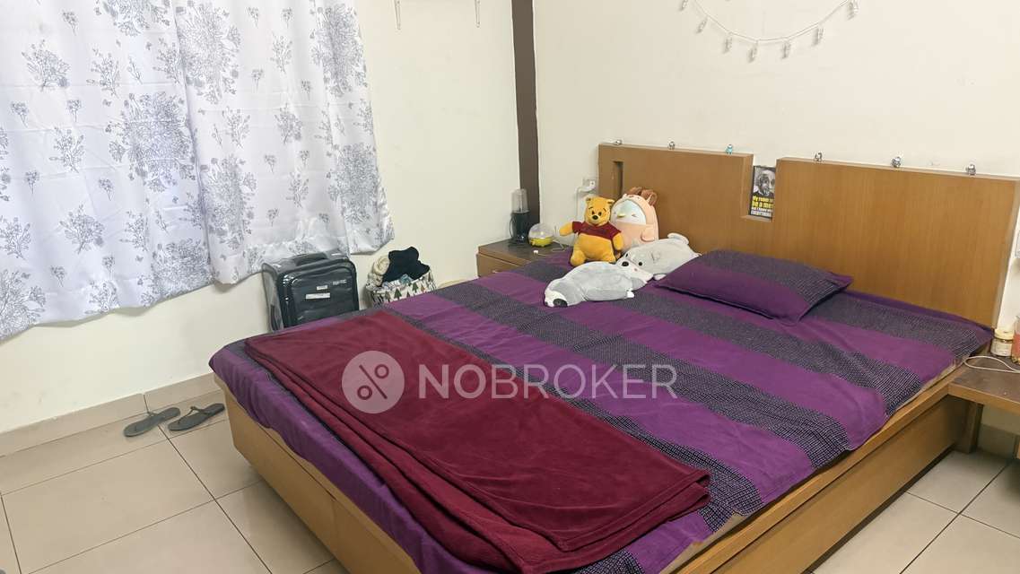 Single Room for Female In 3 BHK  In Aparna Towers, Gachibowli In Gachibowli