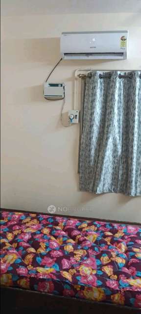 PG for Girls in Sembakkam