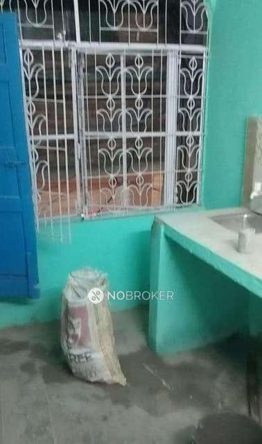 1 RK Flat In Standalone Building  For Sale  In Moti Nagar