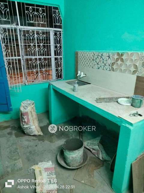 1 RK Flat In Standalone Building  For Sale  In Moti Nagar