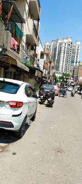 1 RK Flat In Standalone Building  For Sale  In Moti Nagar