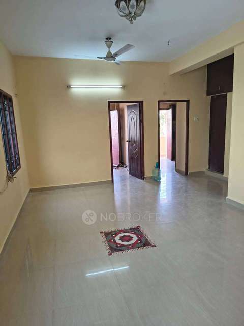 2 BHK Flat In Swastik Apartment for Rent  In Selaiyur