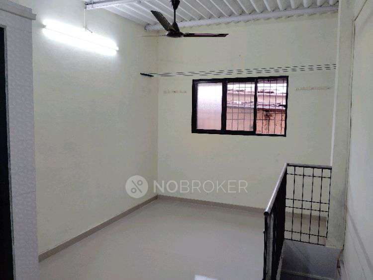 1 RK House for Rent  In Kopri, Thane East