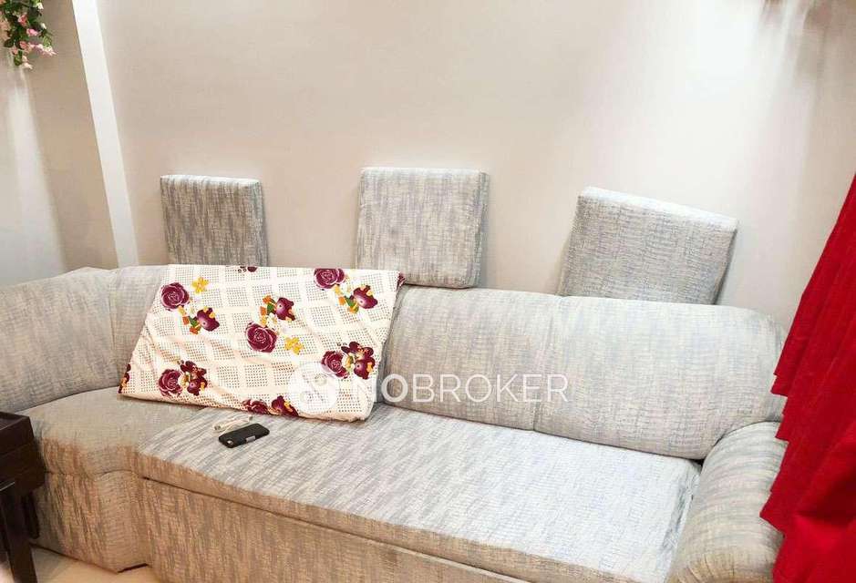 1 BHK Flat In Poormina Apartment For Sale  In Colaba