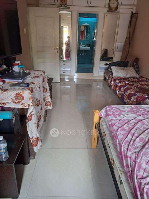 2 BHK Flat In Mohanraj House for Rent  In Halasuru,