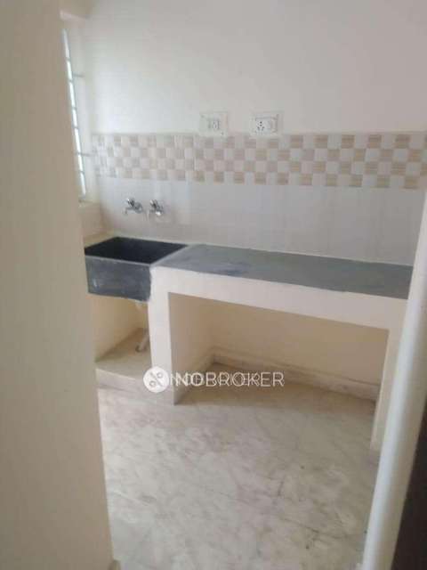 2 BHK Flat In Tnhb Senthamil Apartments For Sale  In Ramapuram