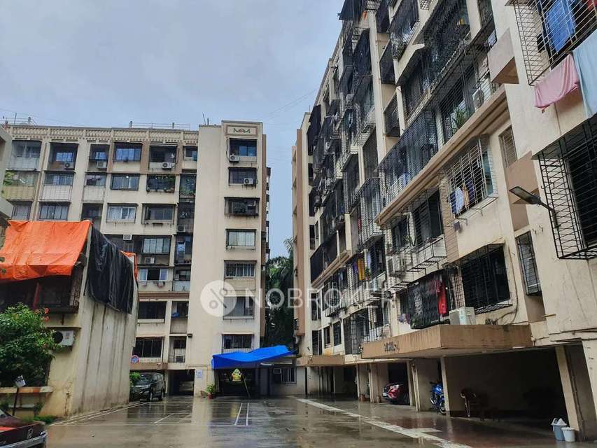 Single Room for Male In 2 BHK  In Shil Cast In  Kandivali East