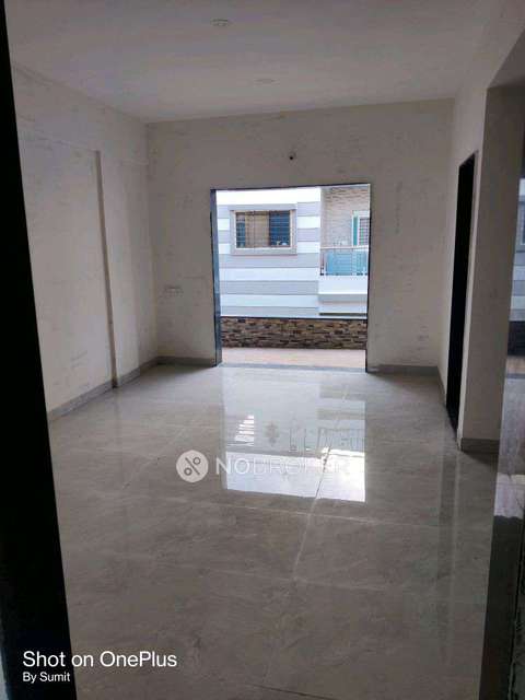 Single Room for Female In 2 BHK  In Sd In  Manjari Budruk