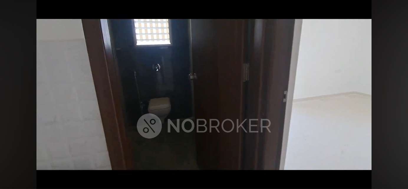 2 BHK Flat In Majestique Mahanathan for Rent  In Majestic Manhattan Phase 2 H Wing